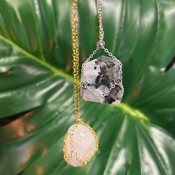 CUSTOM CRYSTAL HEALING PENDANT CHAIN MACRAME NECKLACES💋 - Picture 5 of 9